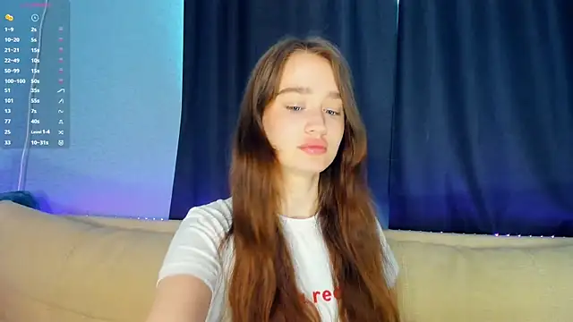 lovelyalivia online show from May 1, 2026, 8:08 am