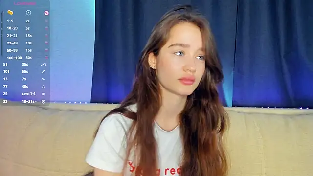 lovelyalivia online show from April 19, 2026, 7:09 am