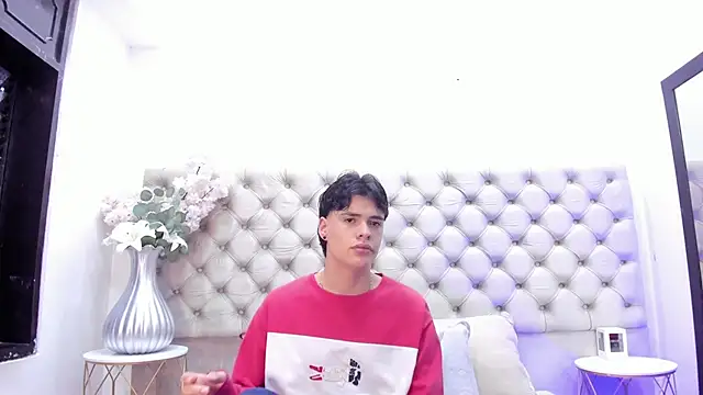 BenitoSaenz online show from November 6, 2025, 11:03 am