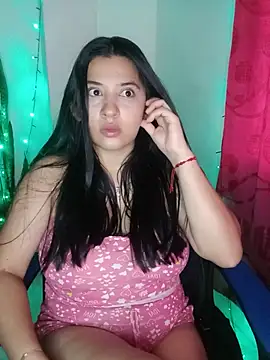 VALENTINA ROUSE  online show from June 21, 2026, 11:16 am