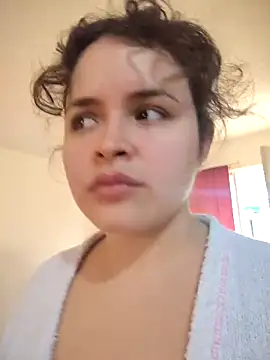 SeleneLuminari8 online show from March 5, 2026, 2:24 pm