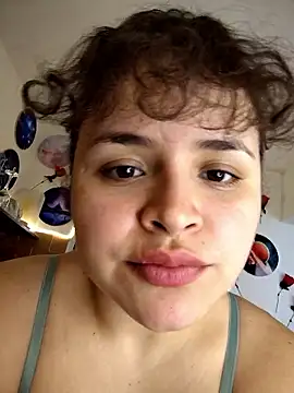 SeleneLuminari8 online show from January 8, 2026, 4:35 pm