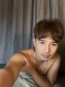 Snapshot of cute_richard24 chatting on April 22, 2026, 2:02 pm cute richard24 online show from April 22, 2026, 2:02 pm
