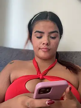 Kaily Sweet16 online show from February 8, 2026, 6:49 pm