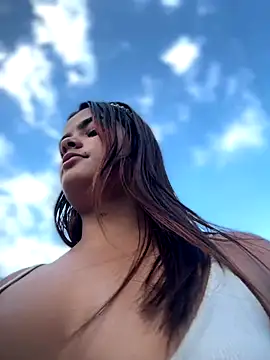 Kaily Sweet16 online show from December 13, 2025, 8:04 pm