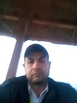 hassan8111 online show from April 16, 2026, 3:02 pm