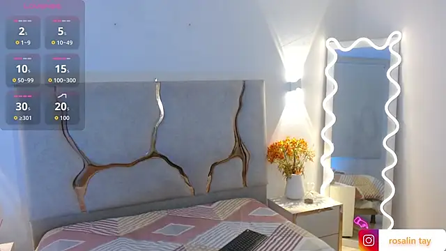 Rosalind tay online show from November 18, 2025, 11:02 am