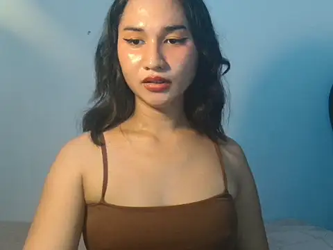 lava lux online show from July 18, 2026, 4:15 pm
