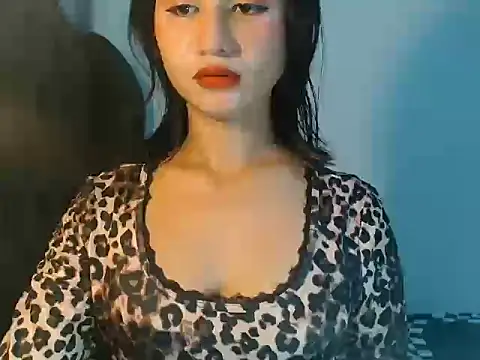 lava lux online show from June 17, 2026, 4:34 am