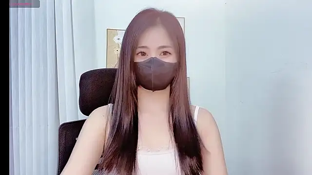 Mint2k online show from February 3, 2026, 1:05 pm