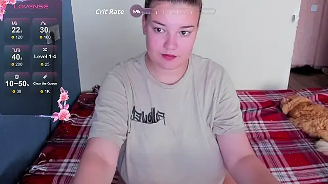 LinaElasm online show from September 14, 2025, 8:04 am