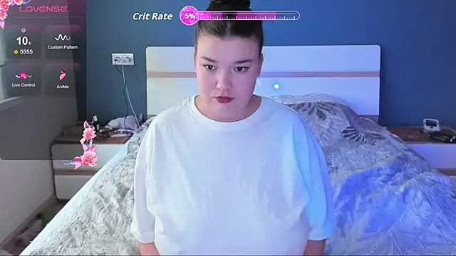 LinaElasm online show from November 19, 2025, 7:30 am