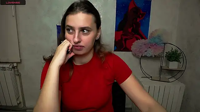 AmandaDimond  online show from November 7, 2025, 1:04 pm