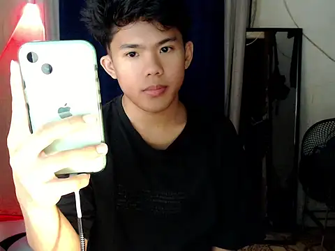 twink asianbunny online show from September 19, 2025, 6:01 pm