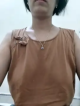 love sexy090 online show from June 8, 2026, 12:05 am