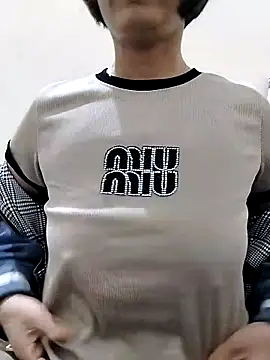 love sexy090 online show from December 17, 2025, 12:04 am