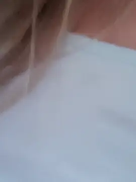 cameron 06 online show from November 25, 2025, 4:40 pm