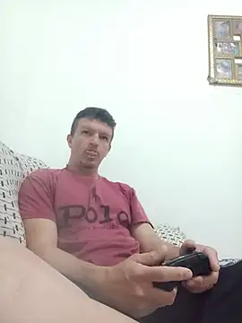 Suamulherfeliz online show from July 27, 2026, 10:11 am