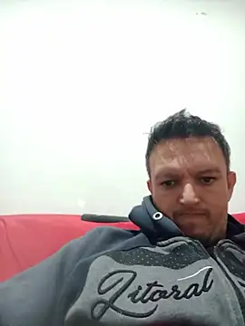Suamulherfeliz online show from June 26, 2026, 10:54 am