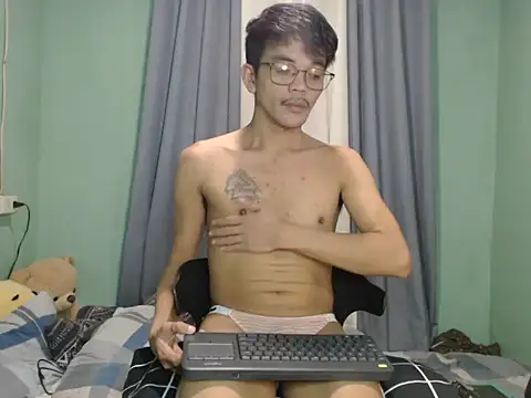 Natsboii online show from October 19, 2025, 7:55 am