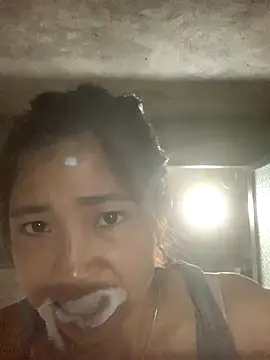 ThiHa003 online show from September 21, 2025, 10:37 pm