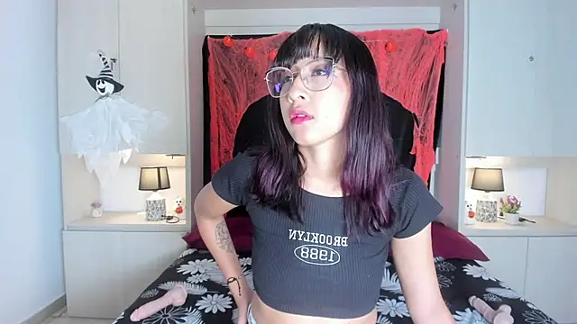 CamiGox online show from October 22, 2025, 7:57 pm