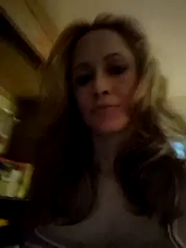 Miasiren online show from October 10, 2025, 2:01 am