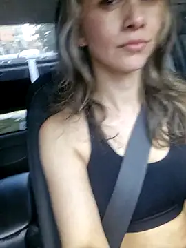 Miasiren online show from October 24, 2025, 3:55 pm