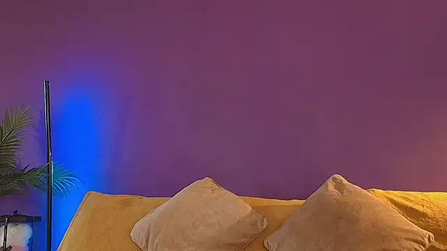 Snapshot of AnyaKim chatting on September 25, 2025, 8:09 am AnyaKim online show from September 25, 2025, 8:09 am