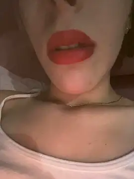 Mimisixo online show from September 10, 2025, 10:53 pm