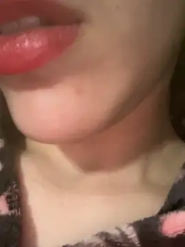 Mimisixo online show from February 14, 2026, 11:05 pm