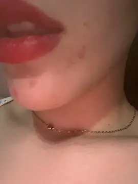 Mimisixo online show from June 10, 2026, 2:46 am