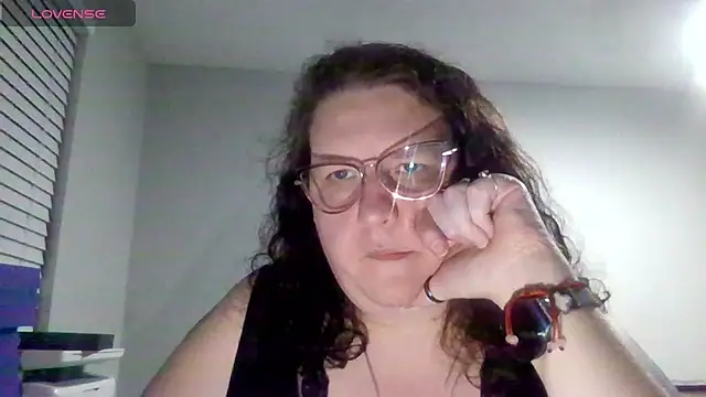 emberlynnix online show from July 20, 2026, 5:59 am