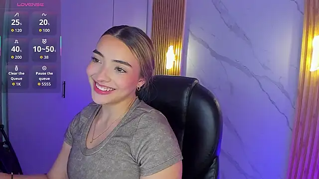 Snapshot of KYLIE_JONES6 chatting on March 24, 2026, 2:22 am KYLIE JONES6 online show from March 24, 2026, 2:22 am