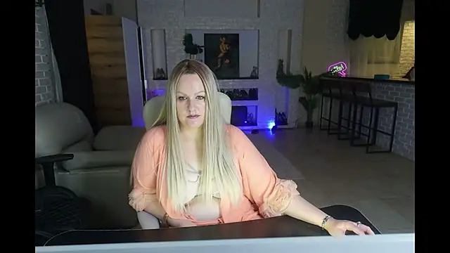 MariemLui online show from June 16, 2026, 3:01 pm