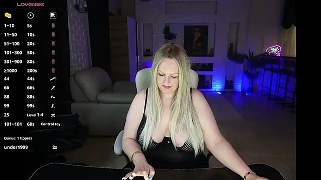 MariemLui online show from June 12, 2026, 2:59 pm