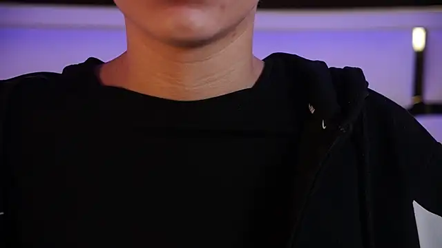 ambar rosse25 online show from January 9, 2026, 11:39 am