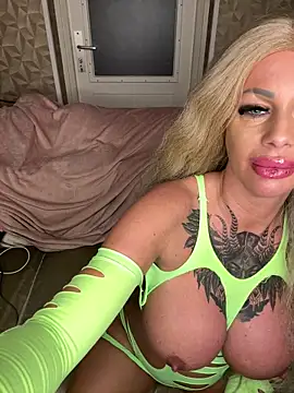 dutchbarbie online show from September 26, 2025, 9:32 pm