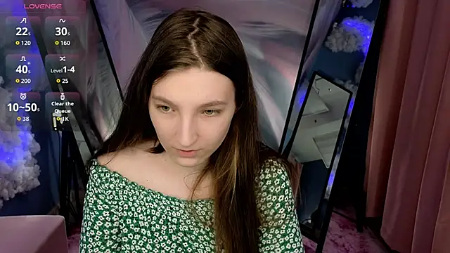 Snapshot of Mia_Myles chatting on December 14, 2025, 11:05 am Mia Myles online show from December 14, 2025, 11:05 am