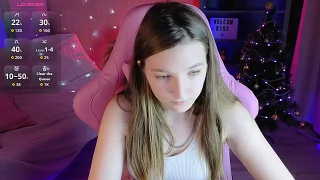 Snapshot of Mia_Myles chatting on December 16, 2025, 11:25 am Mia Myles online show from December 16, 2025, 11:25 am