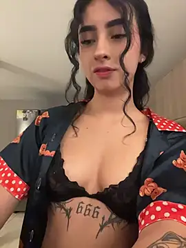 RosseMelody online show from July 17, 2026, 1:47 am