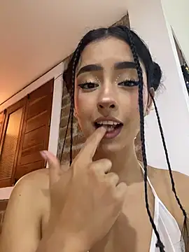 RosseMelody online show from August 6, 2026, 3:01 am