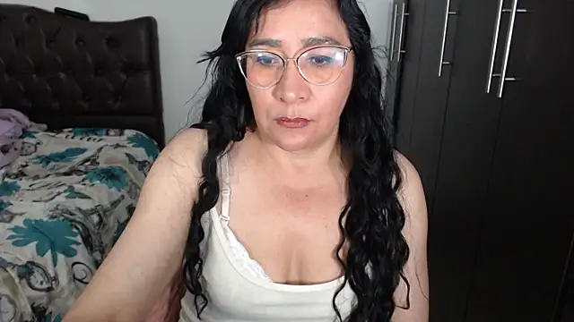 Snapshot of Grace_mature_milf chatting on March 10, 2026, 10:25 pm Grace mature milf online show from March 10, 2026, 10:25 pm