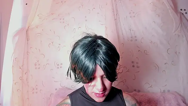 kinkyboat23 online show from June 27, 2026, 12:33 pm