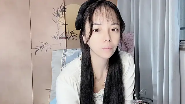 xinxin520-baby online show from September 20, 2025, 11:43 pm