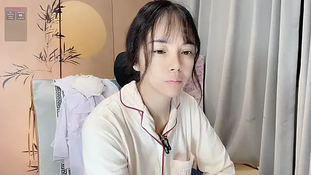 xinxin520-baby online show from October 15, 2025, 8:50 pm