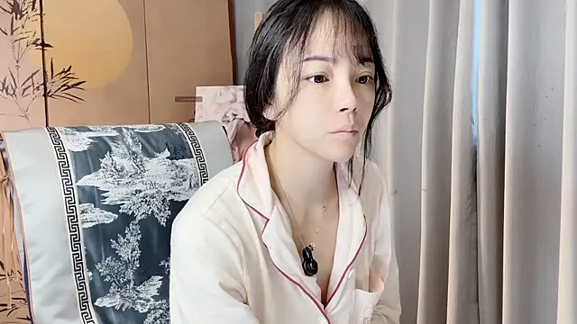 xinxin520-baby online show from October 4, 2025, 11:39 pm