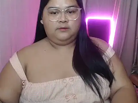 Snapshot of Naughty_alfrea chatting on May 31, 2026, 1:28 pm Naughty alfrea online show from May 31, 2026, 1:28 pm