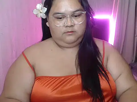 Snapshot of Naughty_alfrea chatting on June 2, 2026, 4:07 pm Naughty alfrea online show from June 2, 2026, 4:07 pm