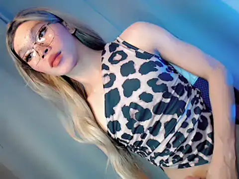 Snapshot of Your_Sweet_Cummer11 chatting on September 29, 2025, 10:22 am Your Sweet Cummer11 online show from September 29, 2025, 10:22 am